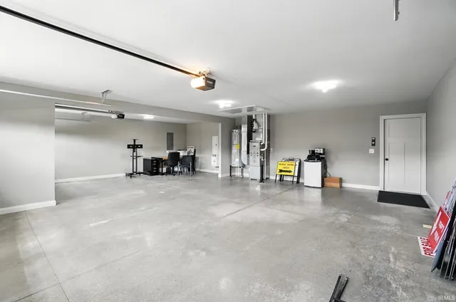 $496,400 | 9175 Landin Pointe Boulevard, New Haven, IN 46774