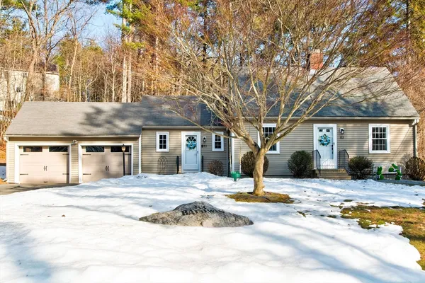 $450,000 | 83 Richardson Drive, Fitchburg, MA 01420