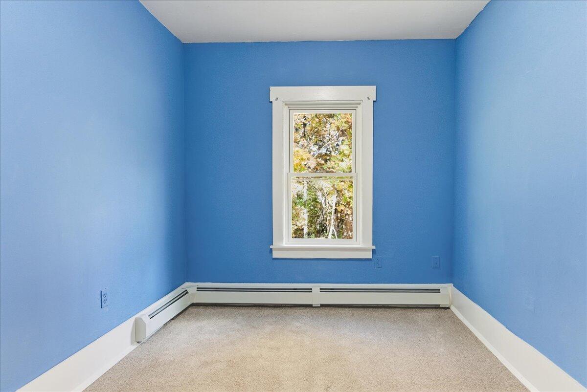 1671 Federal Road Livermore, ME 04253 - Photo 25 of 35 33-1671 Federal Rd_Livermore_ME-40