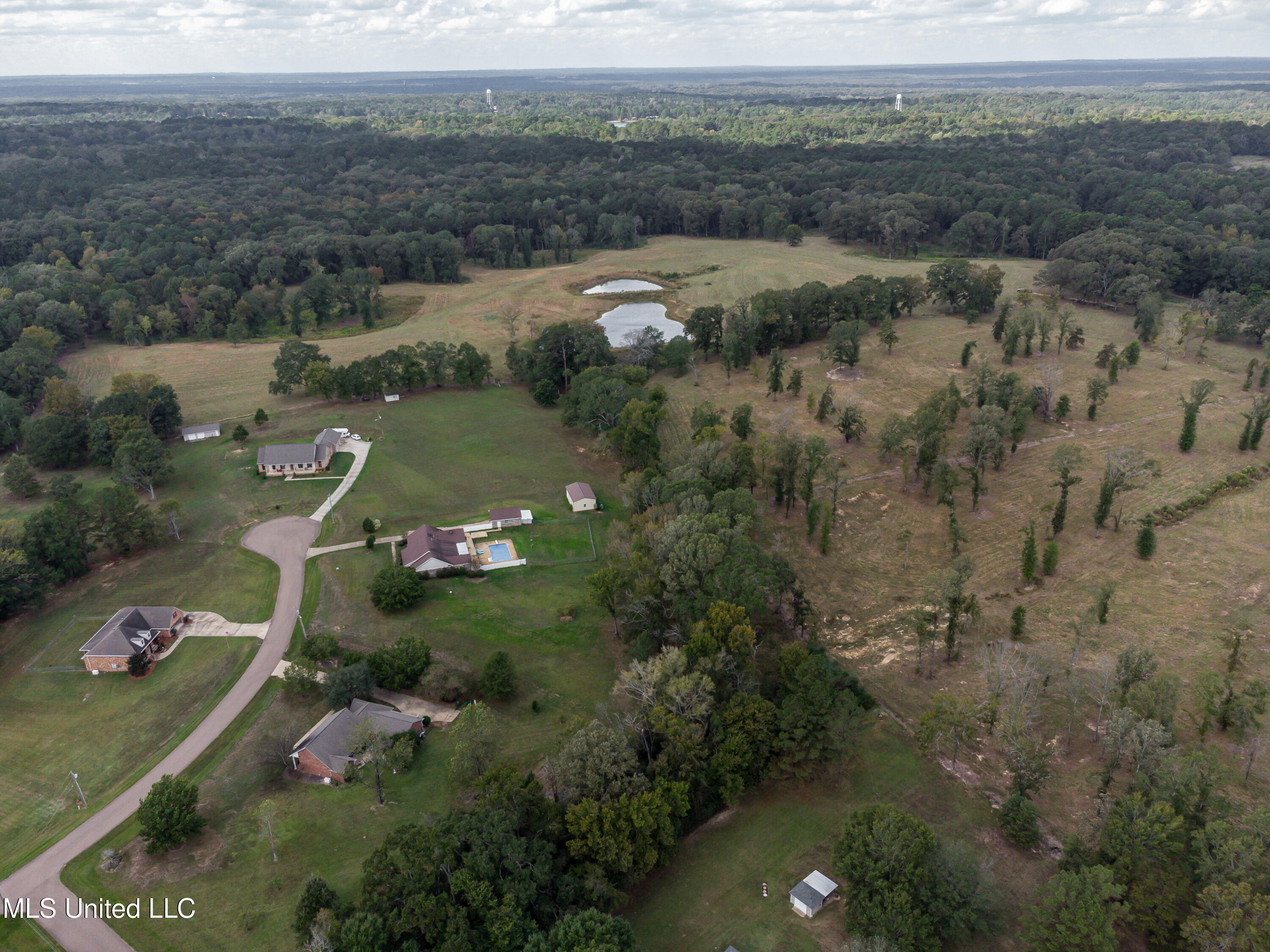 325 West Main Street Florence, MS 39073 - Photo 17 of 20 325 west main street drone-25