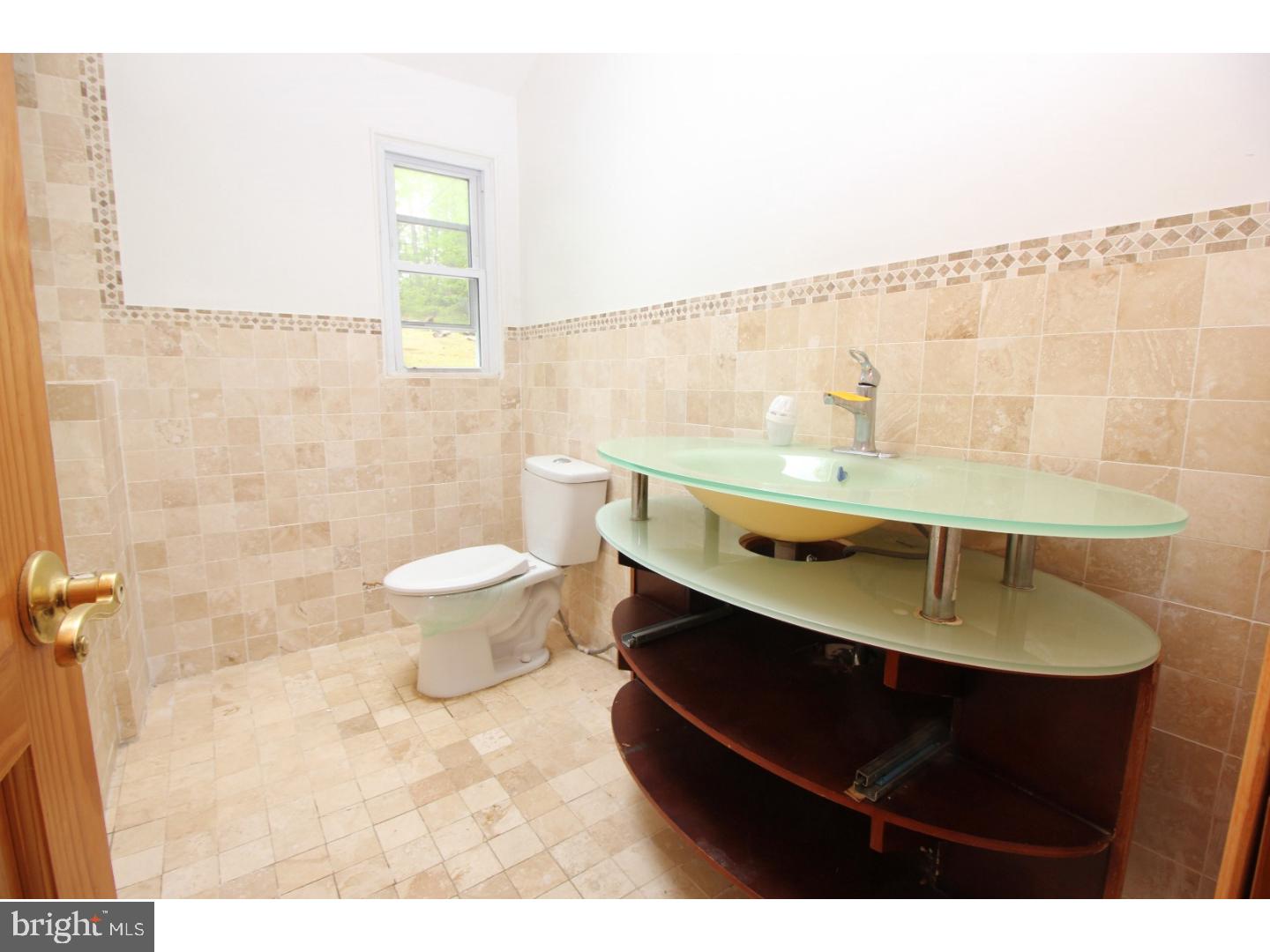 1320 Rose Road Abington, PA 19001 - Photo 13 of 22 Gallery Image 13