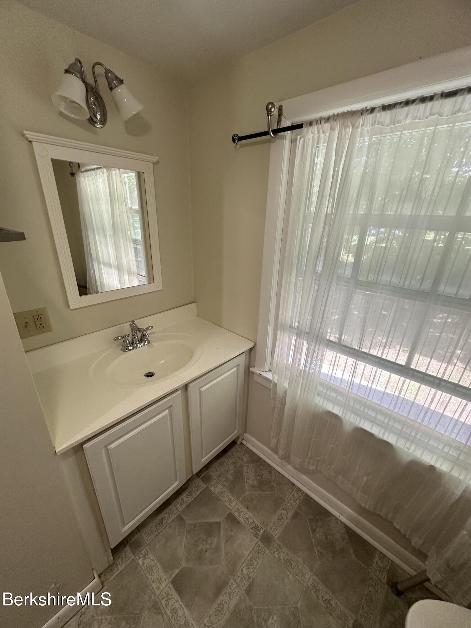 40 Stringer Avenue Lee, MA 01238 - Photo 24 of 63 IMG_4049