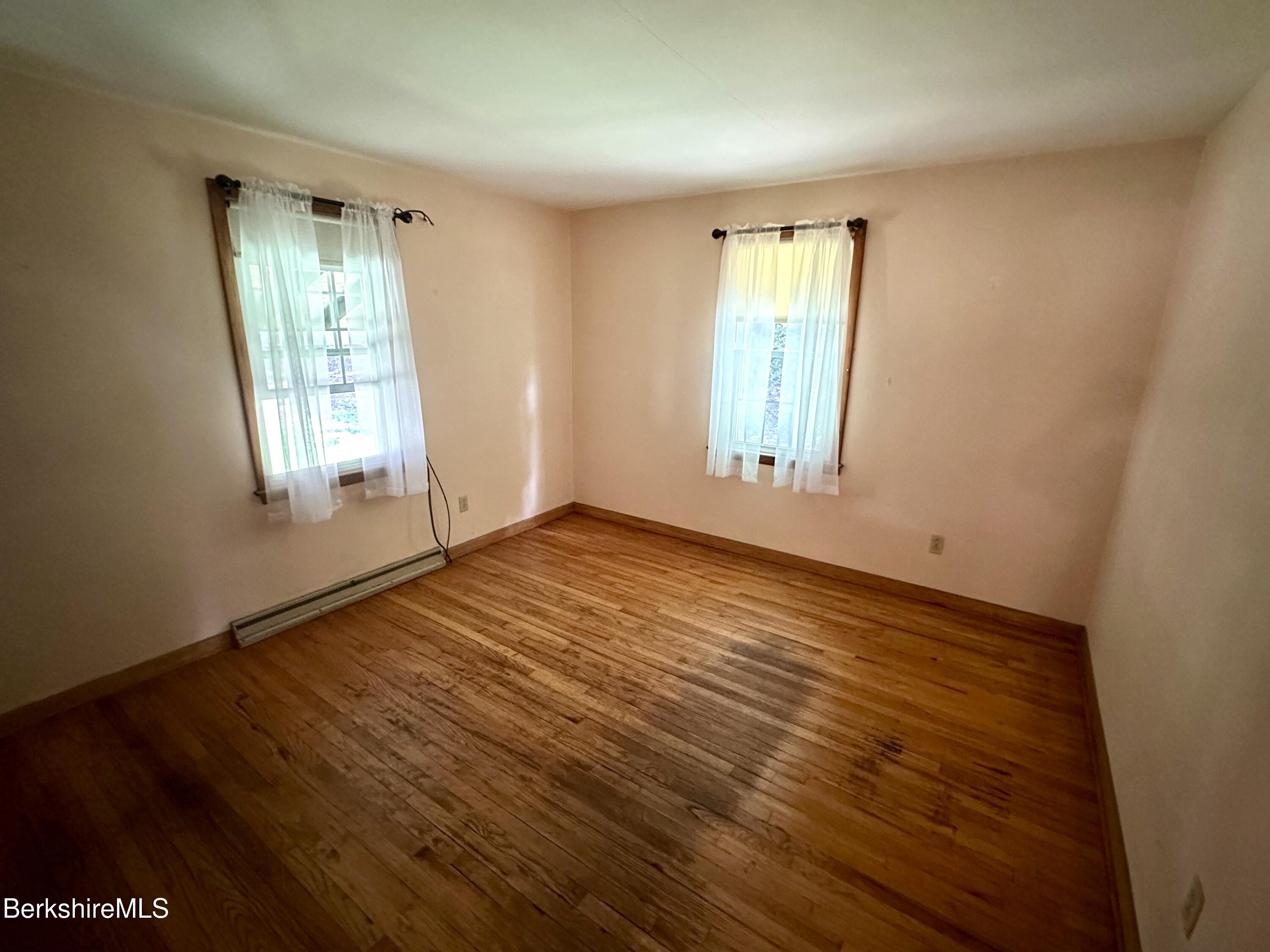 40 Stringer Avenue Lee, MA 01238 - Photo 28 of 63 IMG_E4027