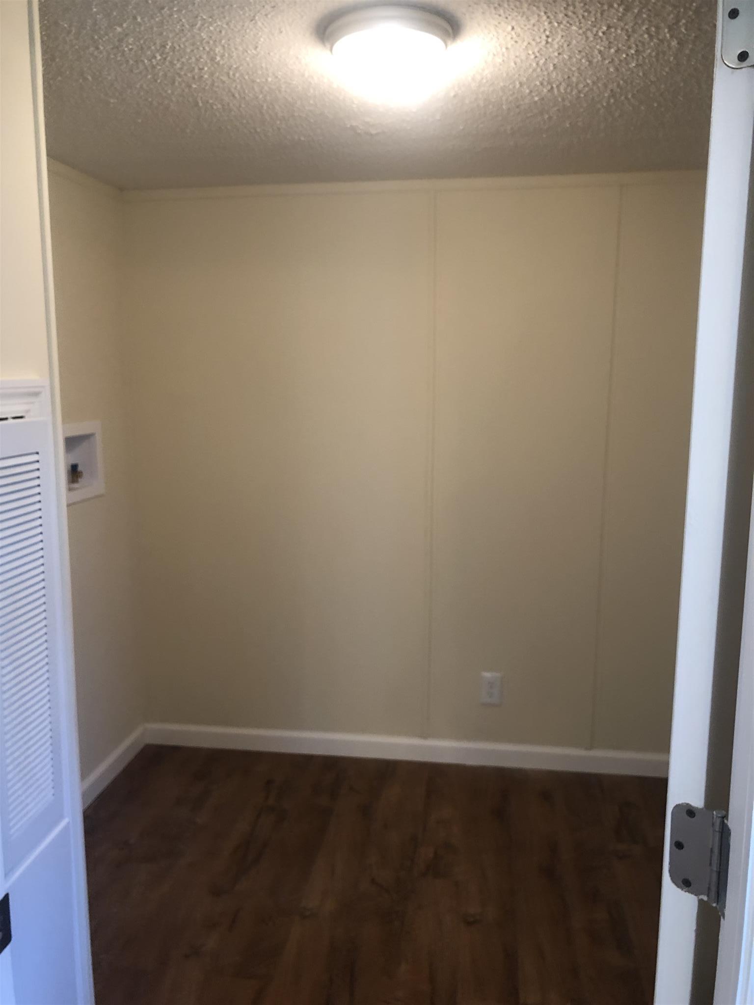 105 Miller Hill Road Manchester, TN 37355 - Photo 7 of 20 Laundy room