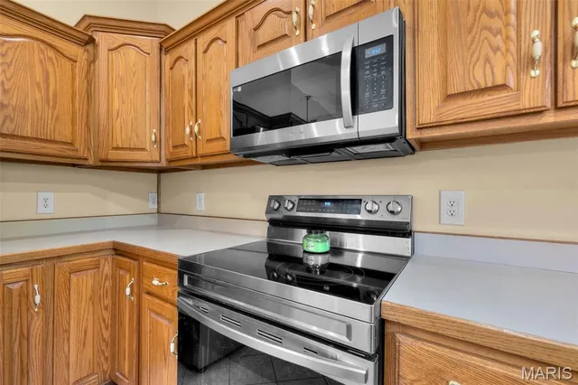 $425,000 | 454 Meier Lake Drive, Jackson, MO 63755