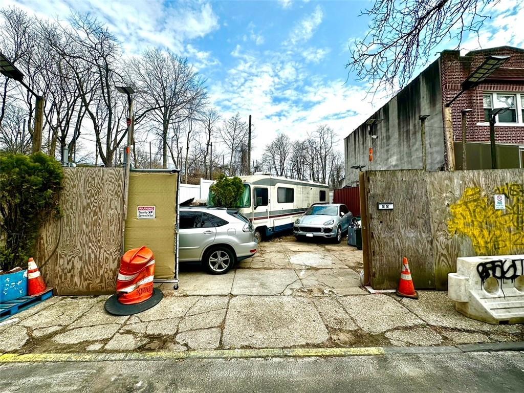a view of outdoor space yard and patio