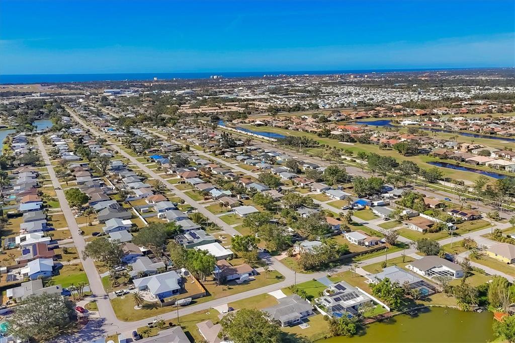 448 Redwood Road Venice, FL 34293 - Photo 33 of 45