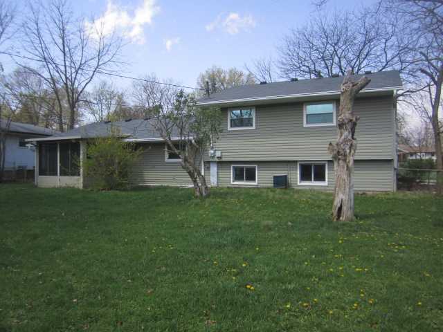 249 Hermitage Road Columbus, OH 43230 - Photo 2 of 10