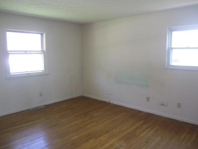 249 Hermitage Road Columbus, OH 43230 - Photo 7 of 10