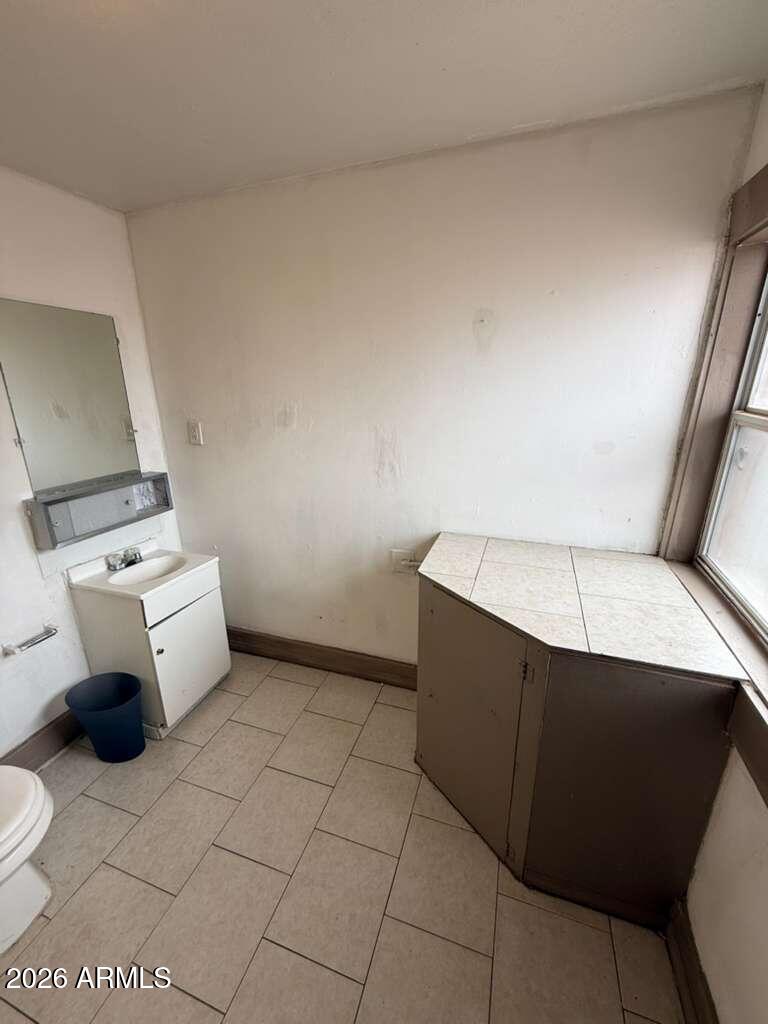 1165 East 10th Street, Unit 4 Douglas, AZ 85607 - Photo 8 of 9 WhatsApp Image 2026-05-04 at 4.06.06 PM