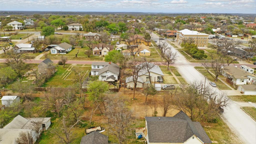 904 Ave H Cisco, TX 76437 - Photo 2 of 7 residential view
