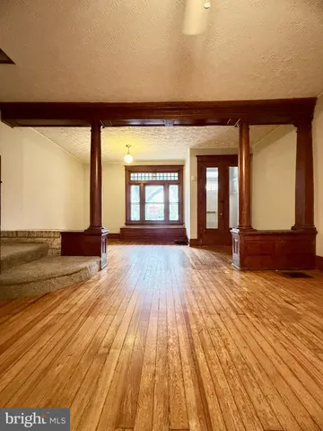 $2,200 | 110 West Pomfret Street, Carlisle, PA 17013