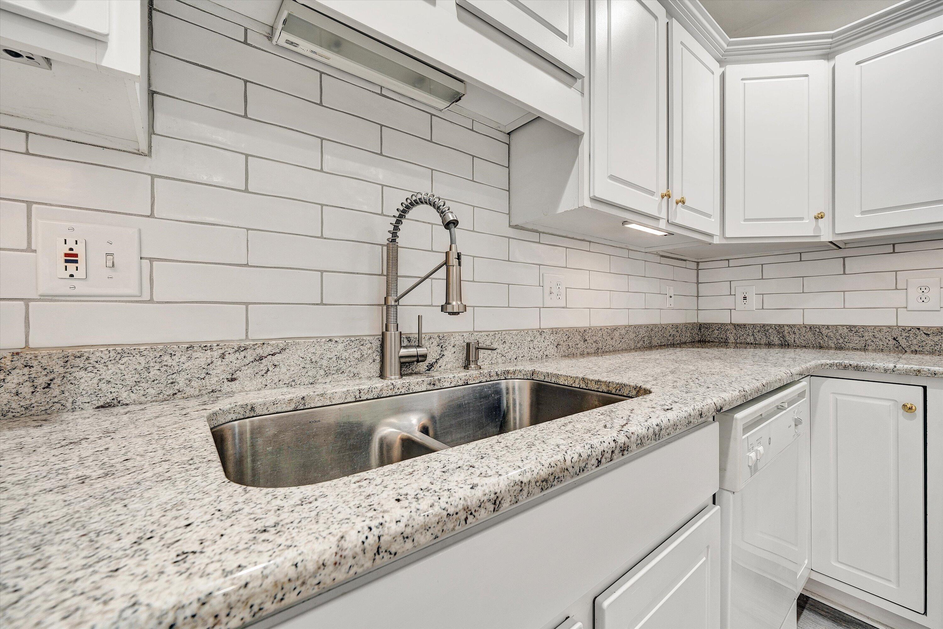 4438 Pheasant Ridge Road, Unit 202 Roanoke, VA 24014 - Photo 20 of 50 19-SGP-02986