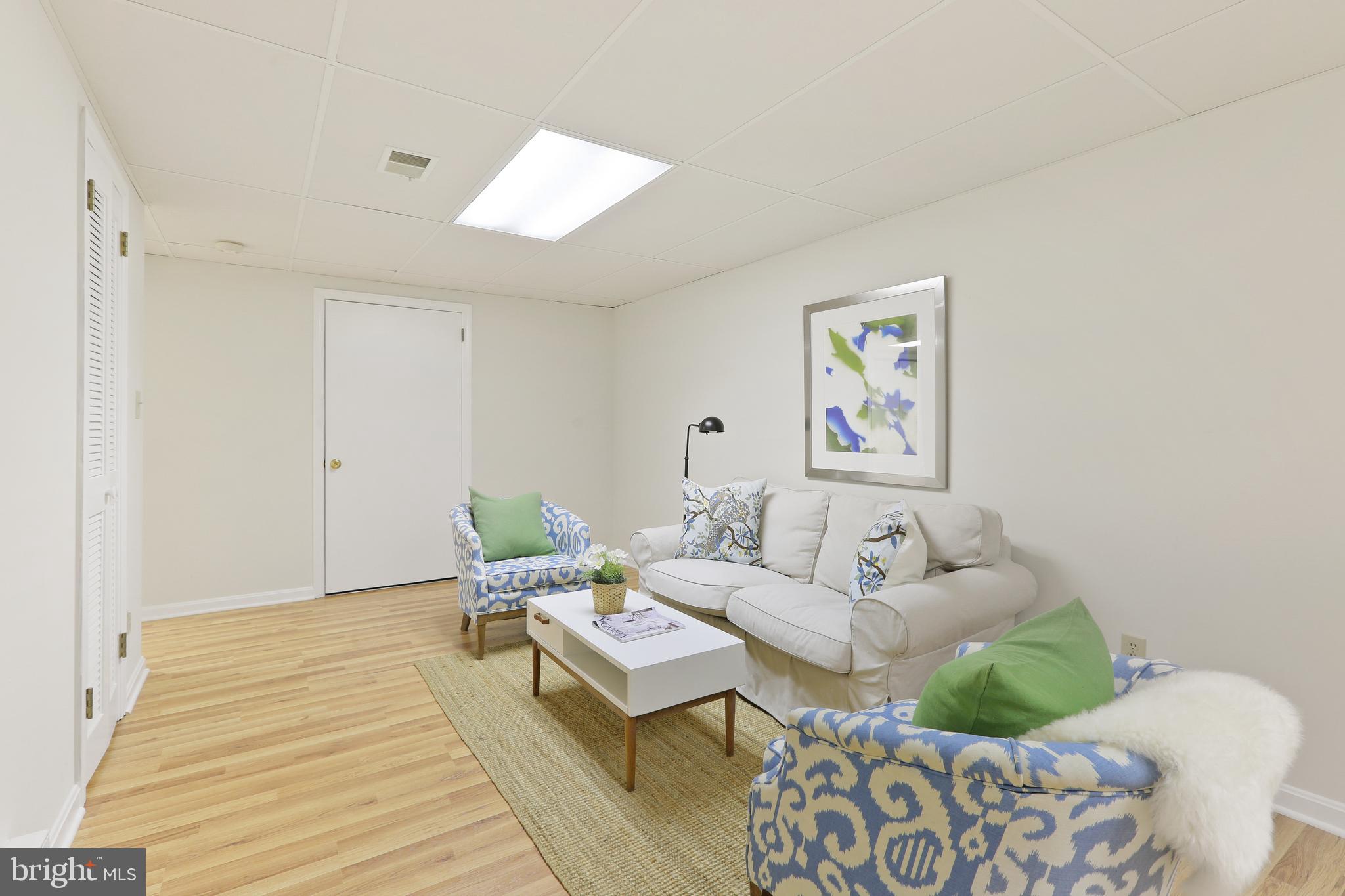 1757 Gablehammer Road Westminster, MD 21157 - Photo 33 of 59 LL Great Office Potential