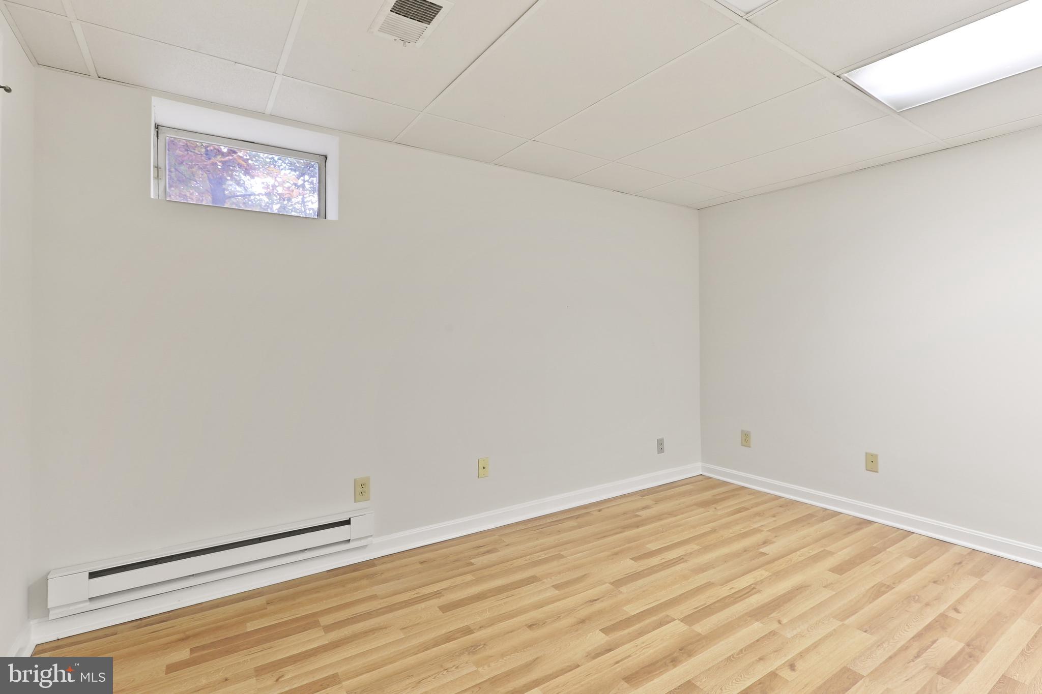 1757 Gablehammer Road Westminster, MD 21157 - Photo 45 of 59 LL Office or Den
