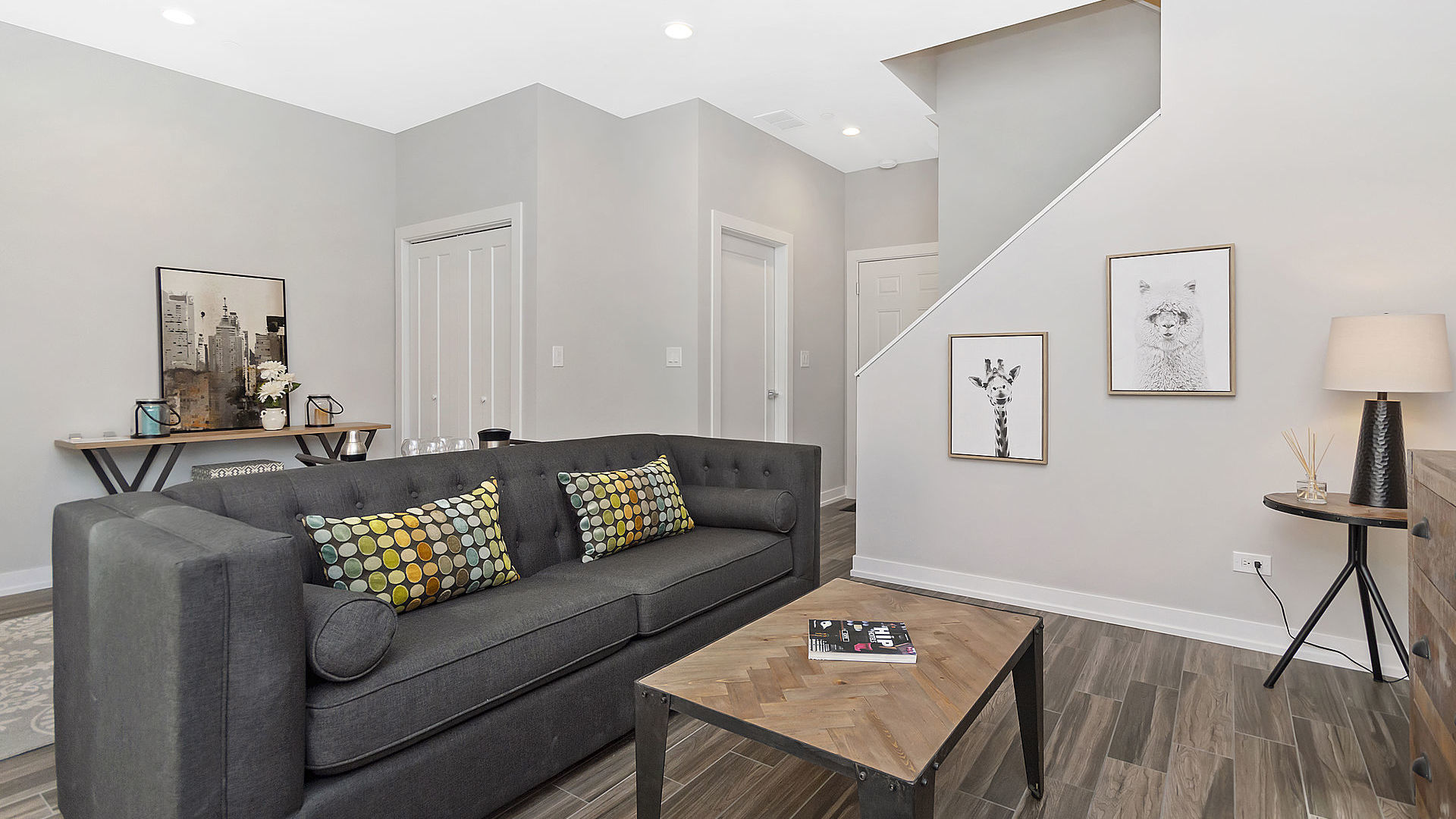 2239 West Coulter Street, Unit 2 Chicago, IL 60608 - Photo 3 of 25
