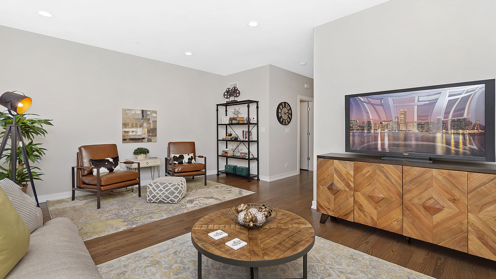 2239 West Coulter Street, Unit 2 Chicago, IL 60608 - Photo 5 of 25