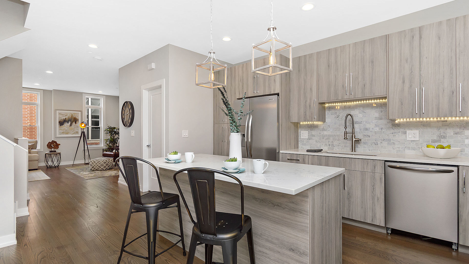 2239 West Coulter Street, Unit 2 Chicago, IL 60608 - Photo 9 of 25