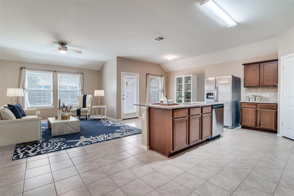 3210 Emerson Road Forney, TX 75126 - Photo 3 of 34