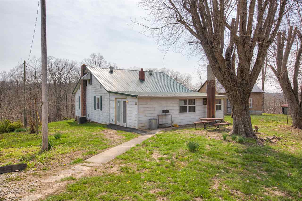 7760 Locust Road Tell City, IN 47586 - Photo 12 of 32