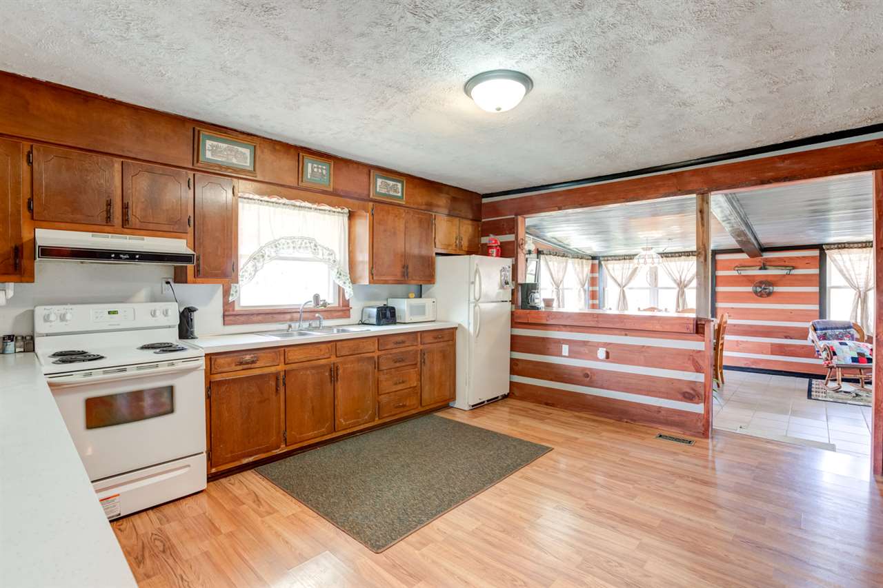 7760 Locust Road Tell City, IN 47586 - Photo 16 of 32