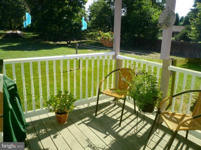 19829 Memory Lane, Unit 8 Sterling, VA 20165 - Photo 8 of 23 Deck
