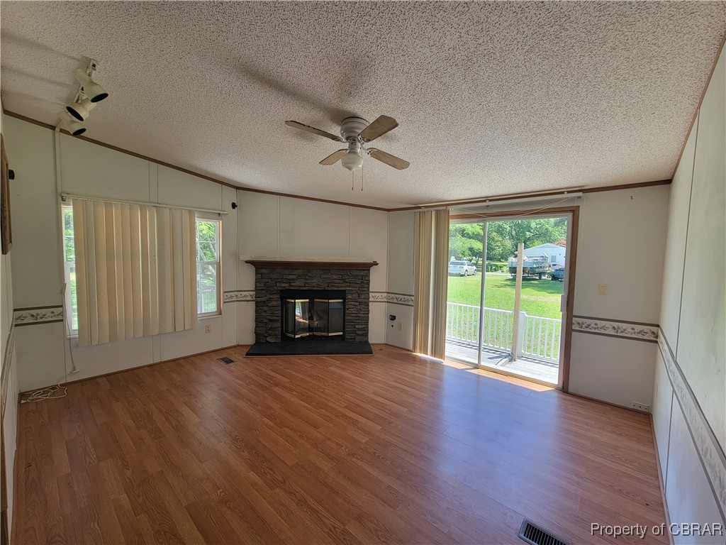 159 Dirt Bridge Road Topping, VA 23169 - Photo 4 of 12 Gallery Image 4