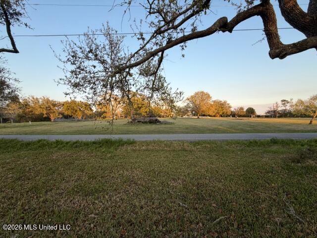 Gulf Stream Road Biloxi, MS 39532 - Photo 4 of 9 IMG_1856