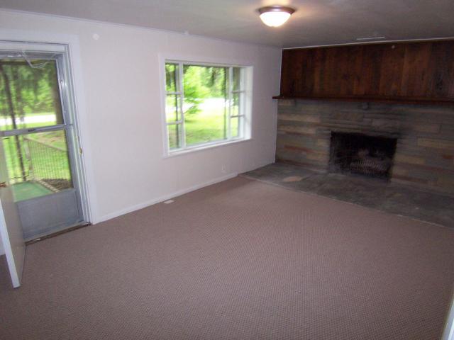 2619 Chester Road Columbus, OH 43231 - Photo 2 of 7