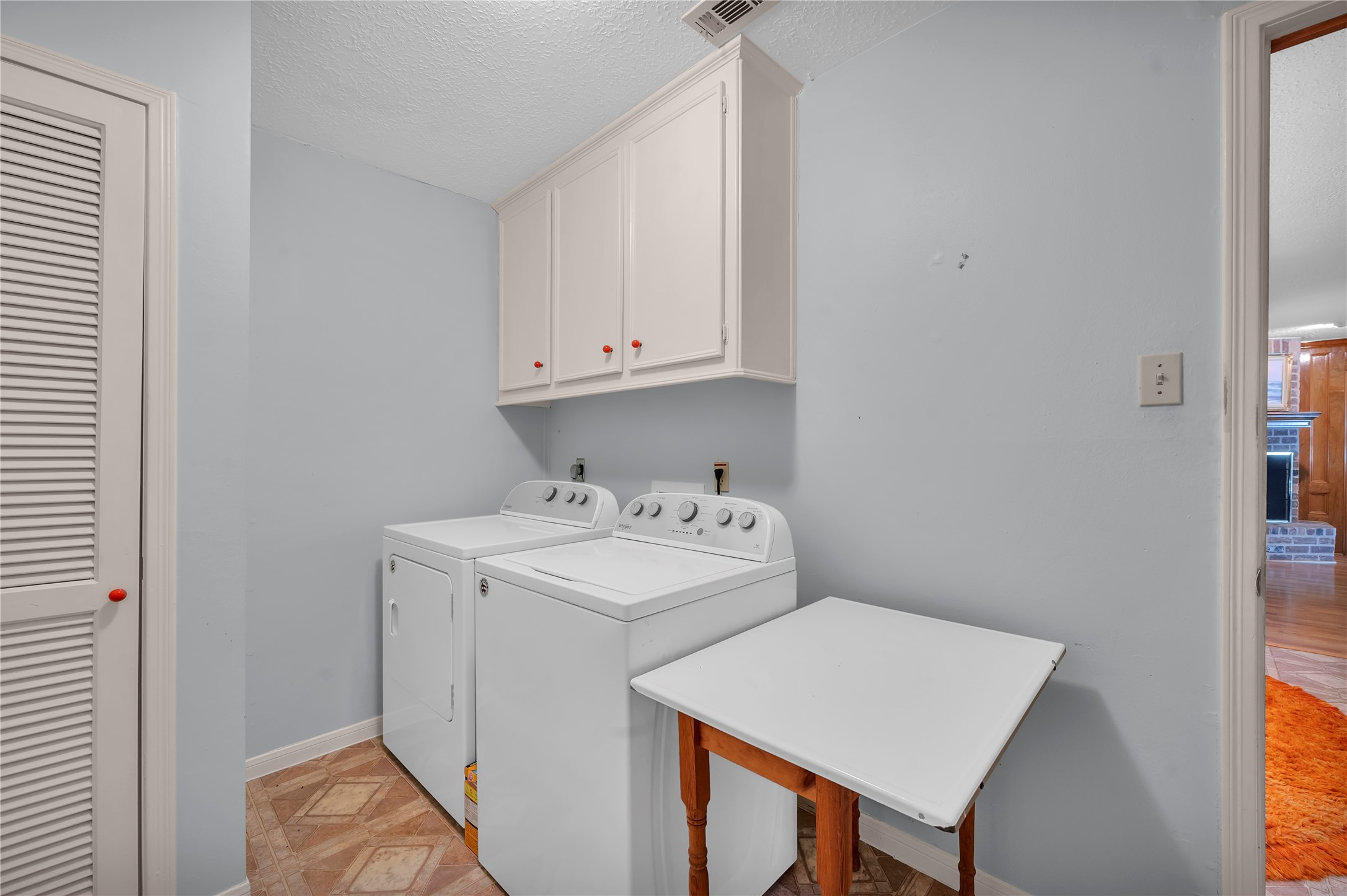 17903 Fireside Drive Spring, TX 77379 - Photo 17 of 33 a view of utility room with washer and dryer