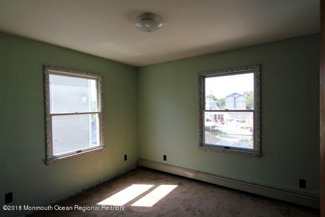 23 Sands Point Road Waretown, NJ 08758 - Photo 9 of 14 351-623922 Bedroom 2 (17)