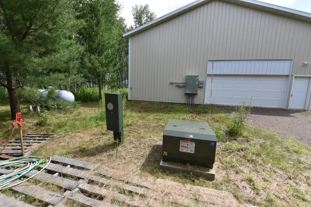 $500,000 | 18625 Skunk Lake Road, Sandstone, MN 55072