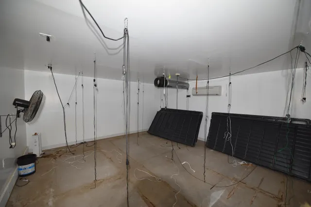 $500,000 | 18625 Skunk Lake Road, Sandstone, MN 55072