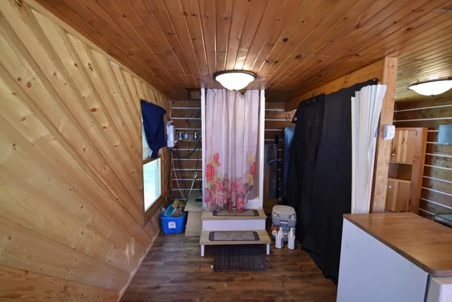 $500,000 | 18625 Skunk Lake Road, Sandstone, MN 55072