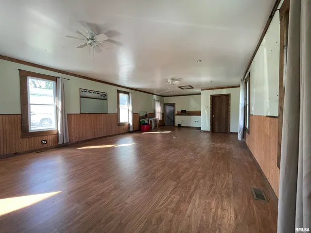 $55,000 | 1214 East Sloan Street, Harrisburg, IL 62946