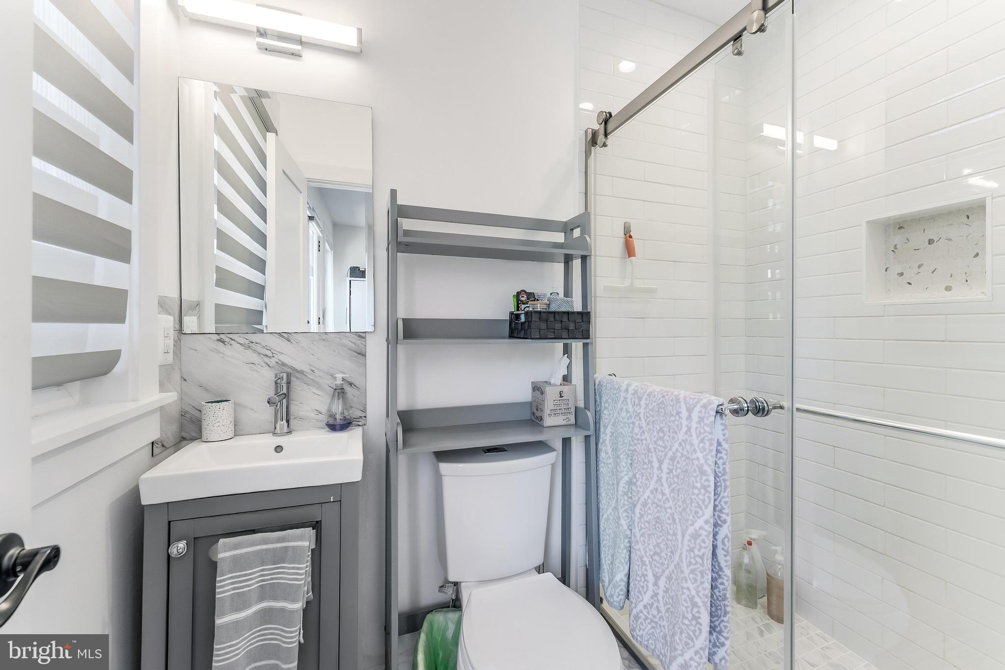 648 F Street Northeast Washington, DC 20002 - Photo 25 of 26