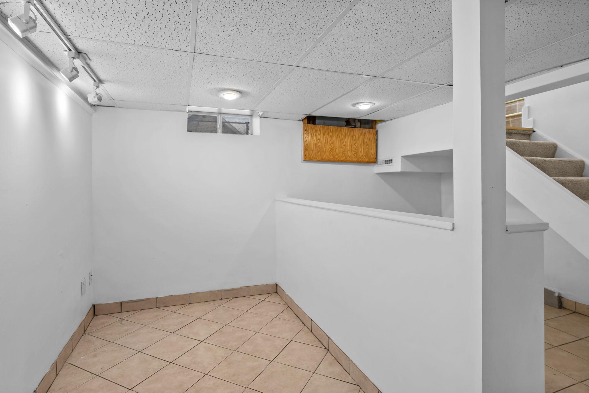 318 13th Avenue Southeast Rochester, MN 55904 - Photo 15 of 20