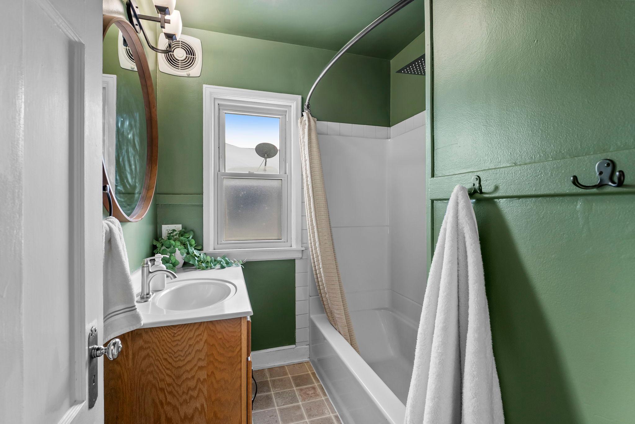 318 13th Avenue Southeast Rochester, MN 55904 - Photo 8 of 20