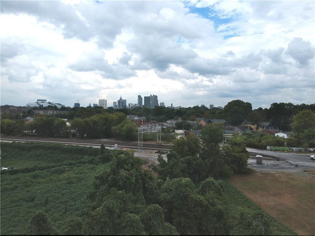 451 Stephens Street Southwest Atlanta, GA 30310 - Photo 5 of 6 a view of lake with green space