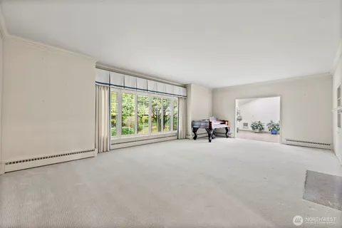 $975,000 | 1 Forest Glen Lane Southwest, Lakewood, WA 98498