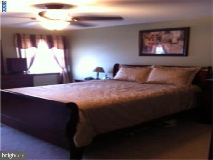 69 Old Forge Road Clementon, NJ 08021 - Photo 10 of 17 Bedroom - Main