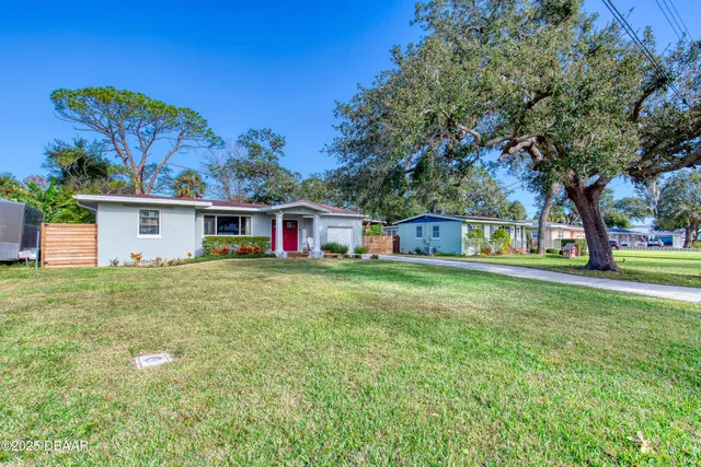 $495,000 | 37 Reynolds Avenue, Ormond Beach, FL 32174