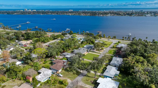 $495,000 | 37 Reynolds Avenue, Ormond Beach, FL 32174