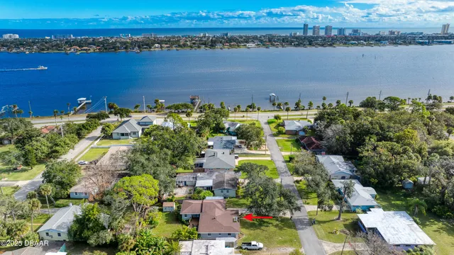 $495,000 | 37 Reynolds Avenue, Ormond Beach, FL 32174