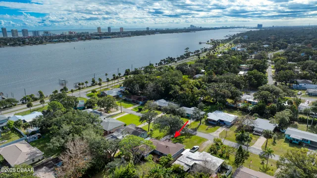 $495,000 | 37 Reynolds Avenue, Ormond Beach, FL 32174