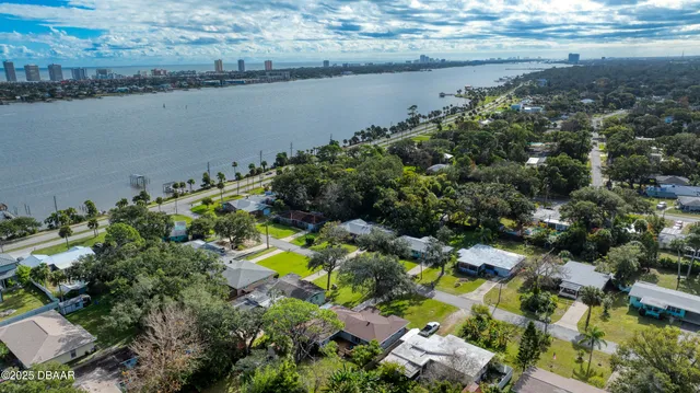 $495,000 | 37 Reynolds Avenue, Ormond Beach, FL 32174