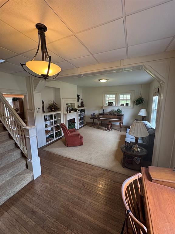 72 Tunnelton Road Clarksburg, PA 15725 - Photo 2 of 24 Entry to Living Room