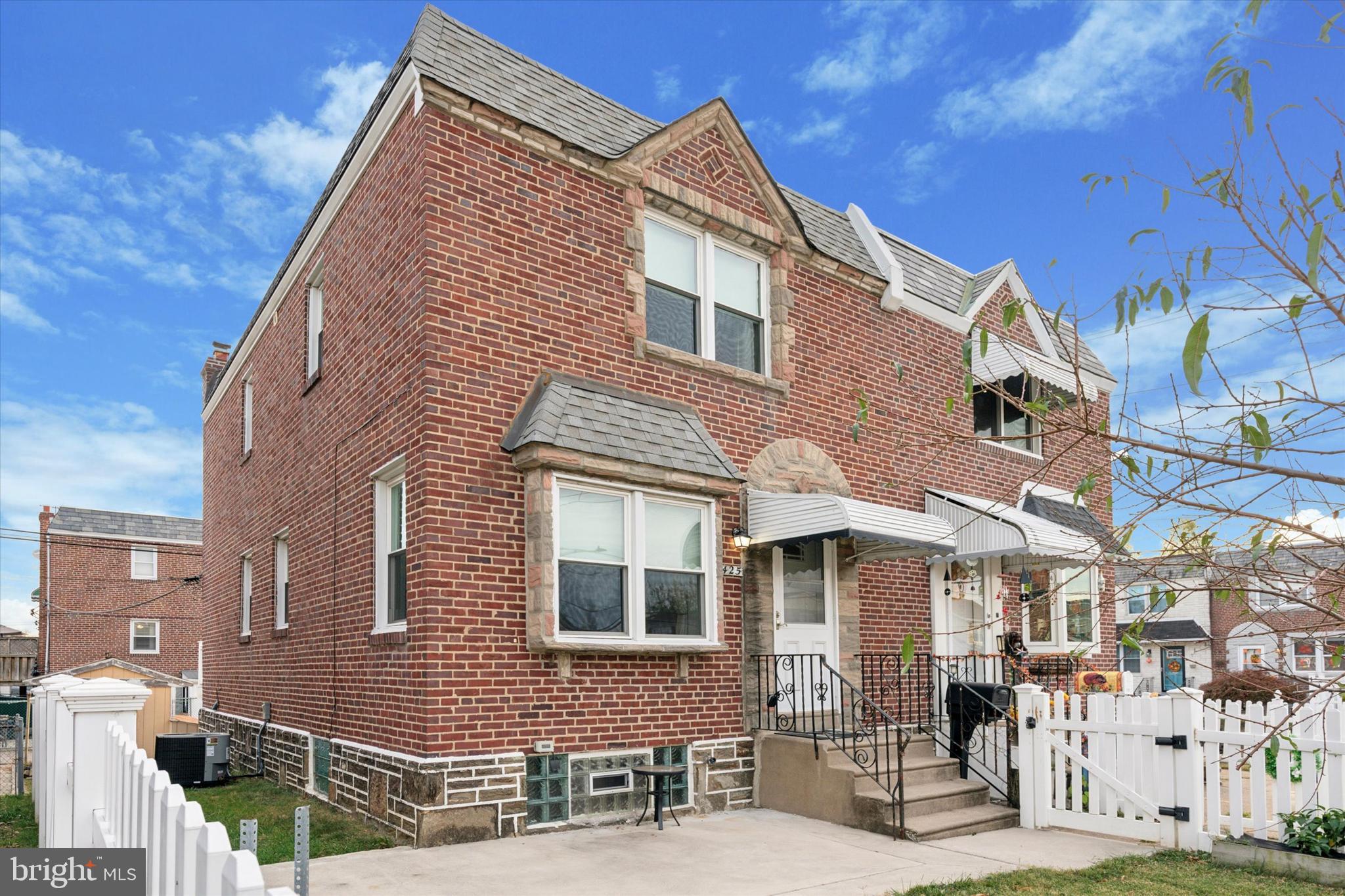 3425 Rhawn Street Philadelphia, PA 19136 - Photo 1 of 35 Front