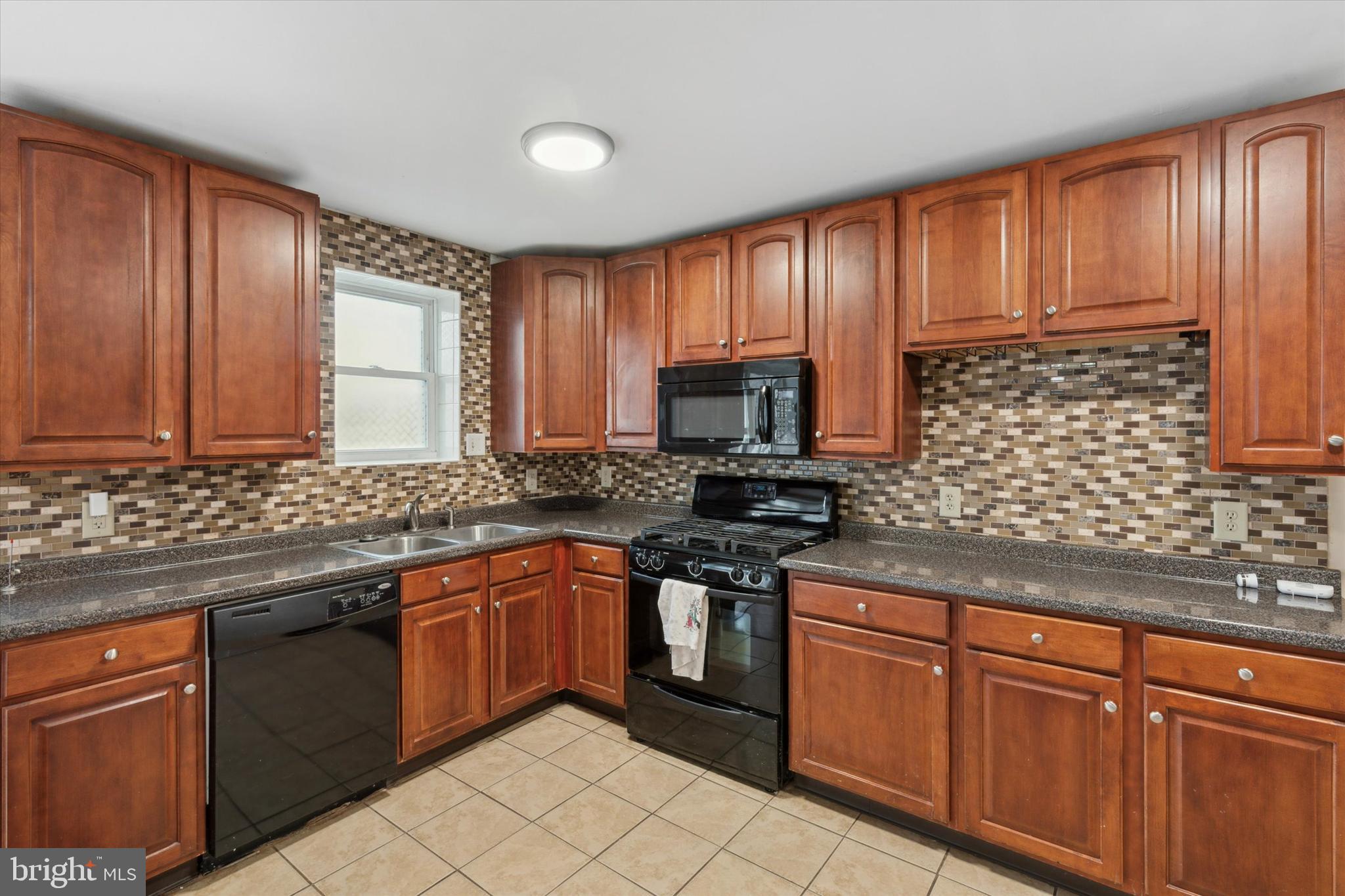 3425 Rhawn Street Philadelphia, PA 19136 - Photo 12 of 35 Kitchen