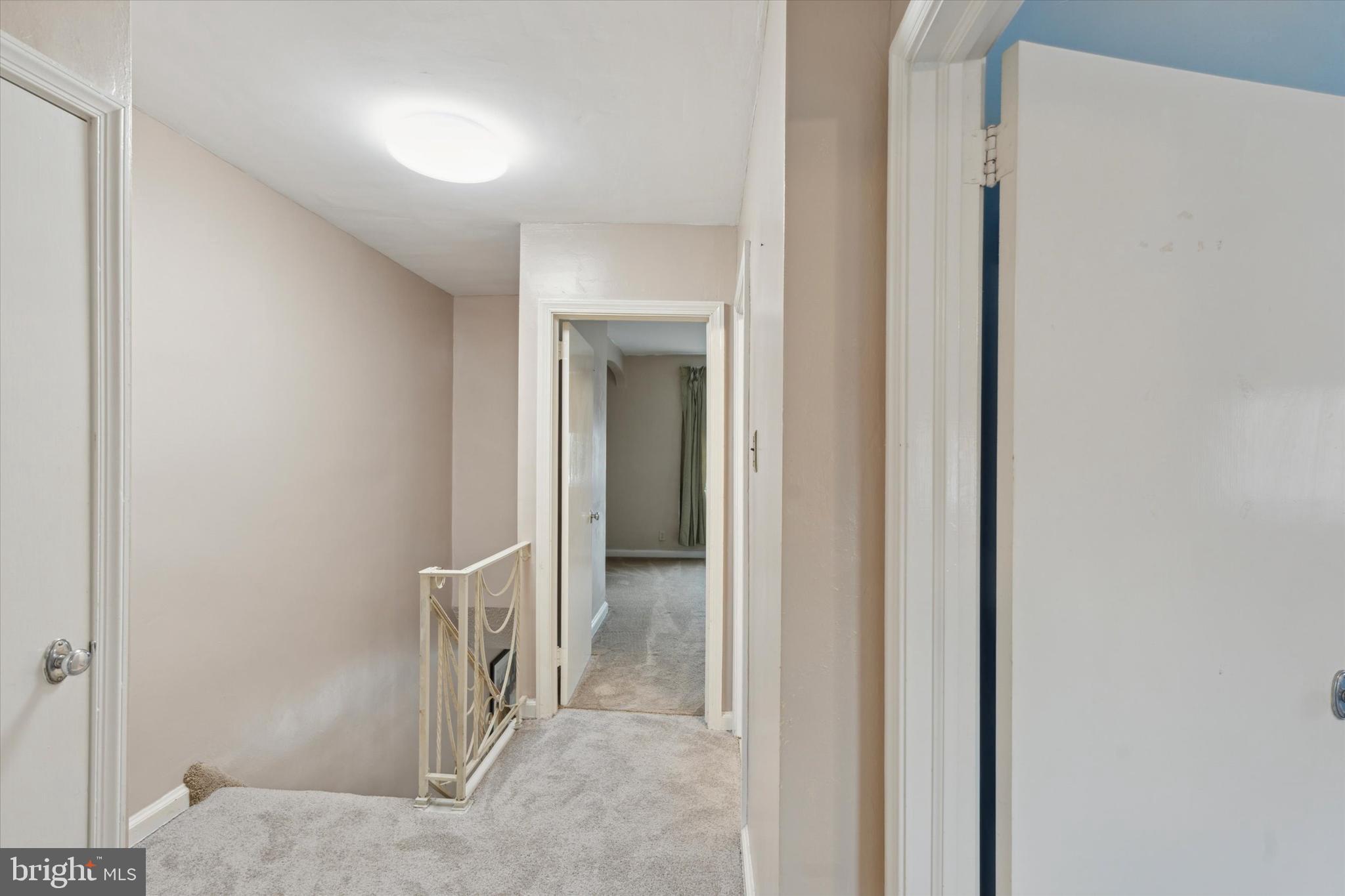 3425 Rhawn Street Philadelphia, PA 19136 - Photo 17 of 35 Hallway